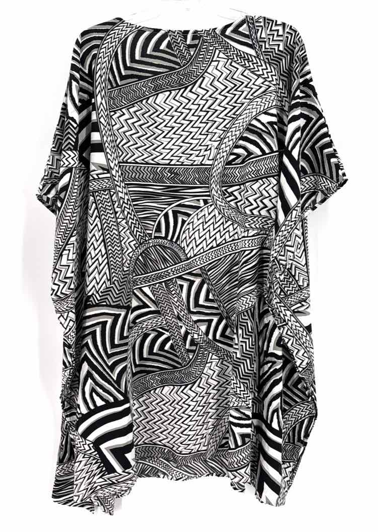 Size One Size Black/White Cardigan