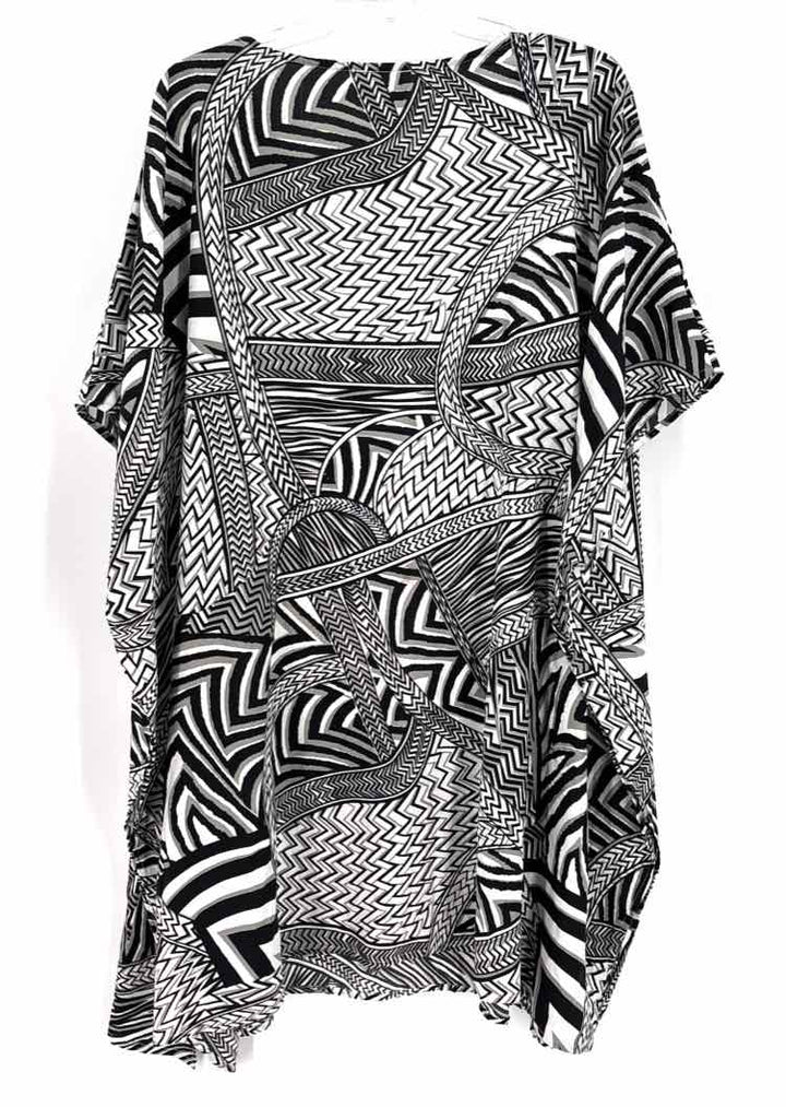 Size One Size Black/White Cardigan