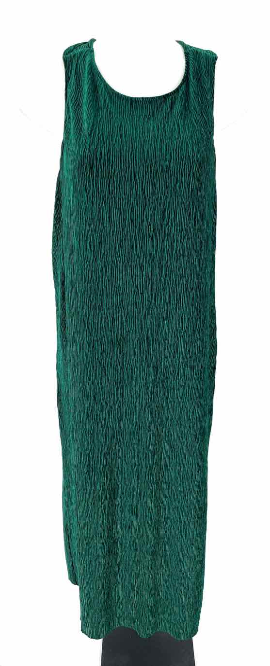 Size M MAEVE Green Dress