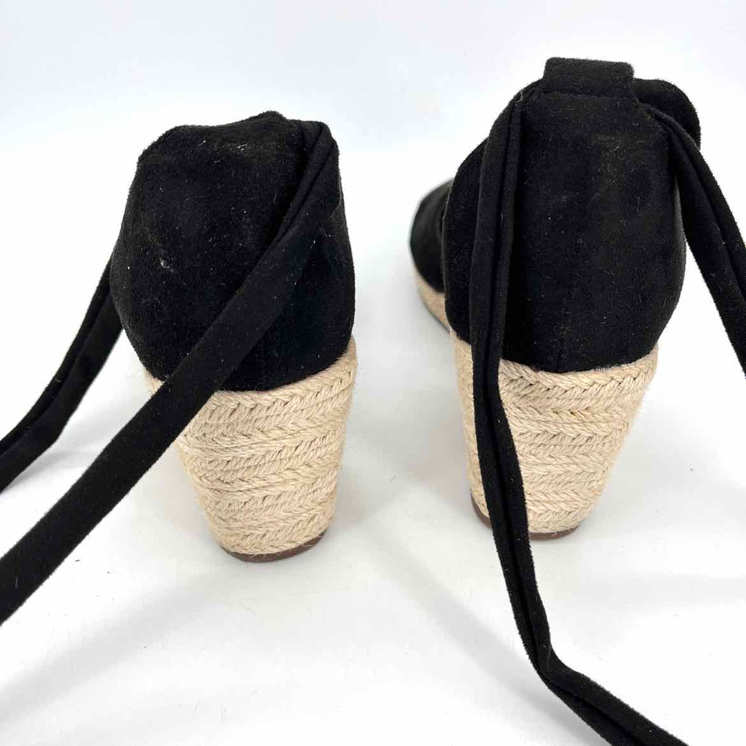 Shoe Size 10 Black Wedge