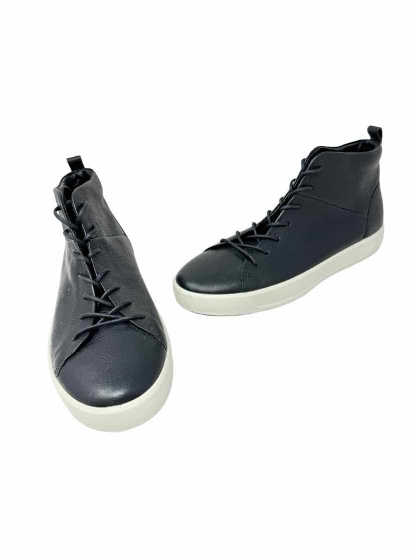 Shoe Size 39 ECCO Black Sneakers