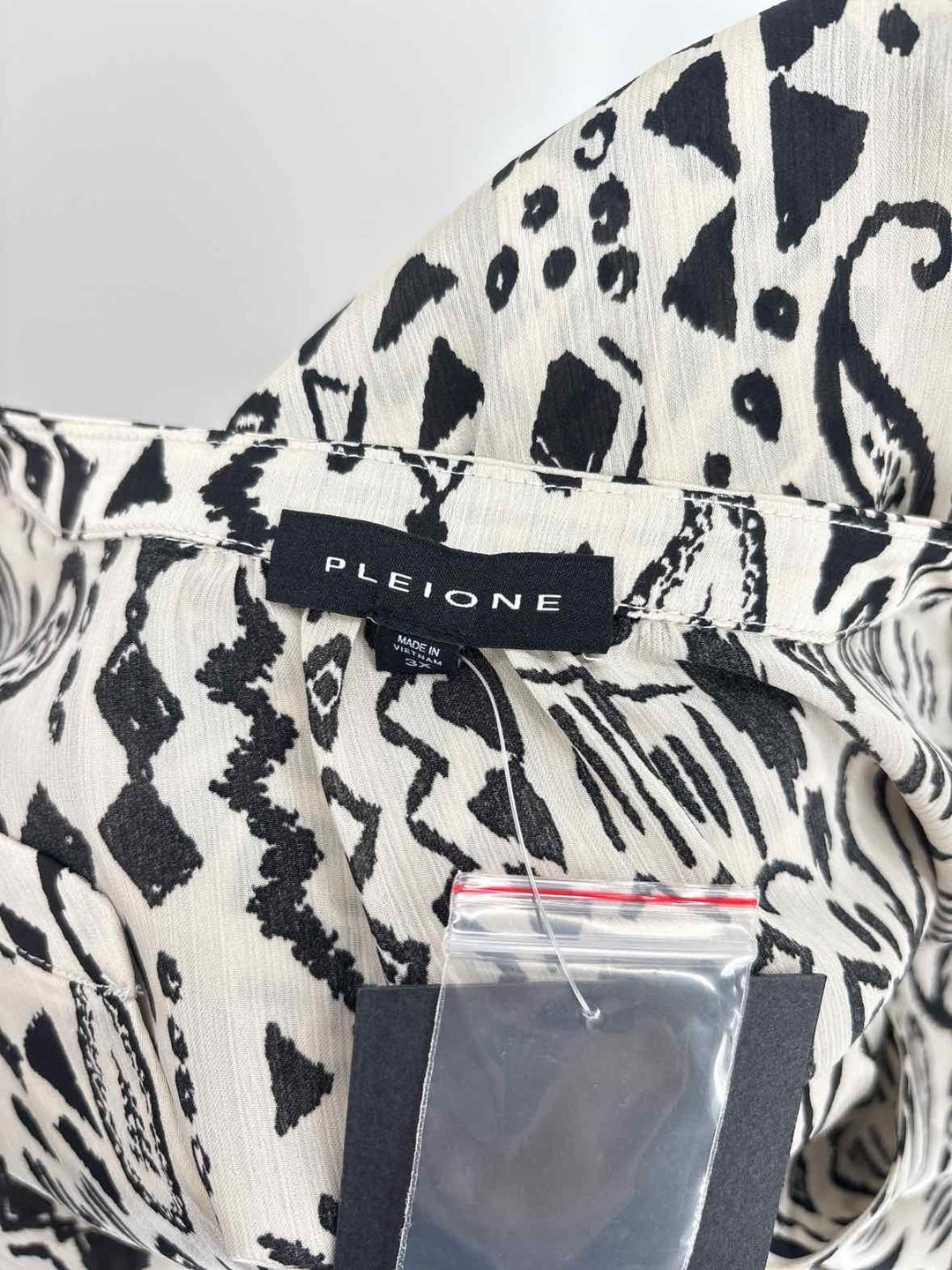 Size 3X PLEIONE Cream Shirt