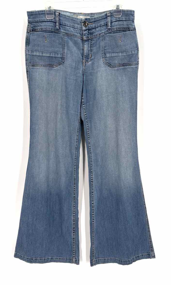 Size 30 LEVEL 99 Light Blue Denim Jeans