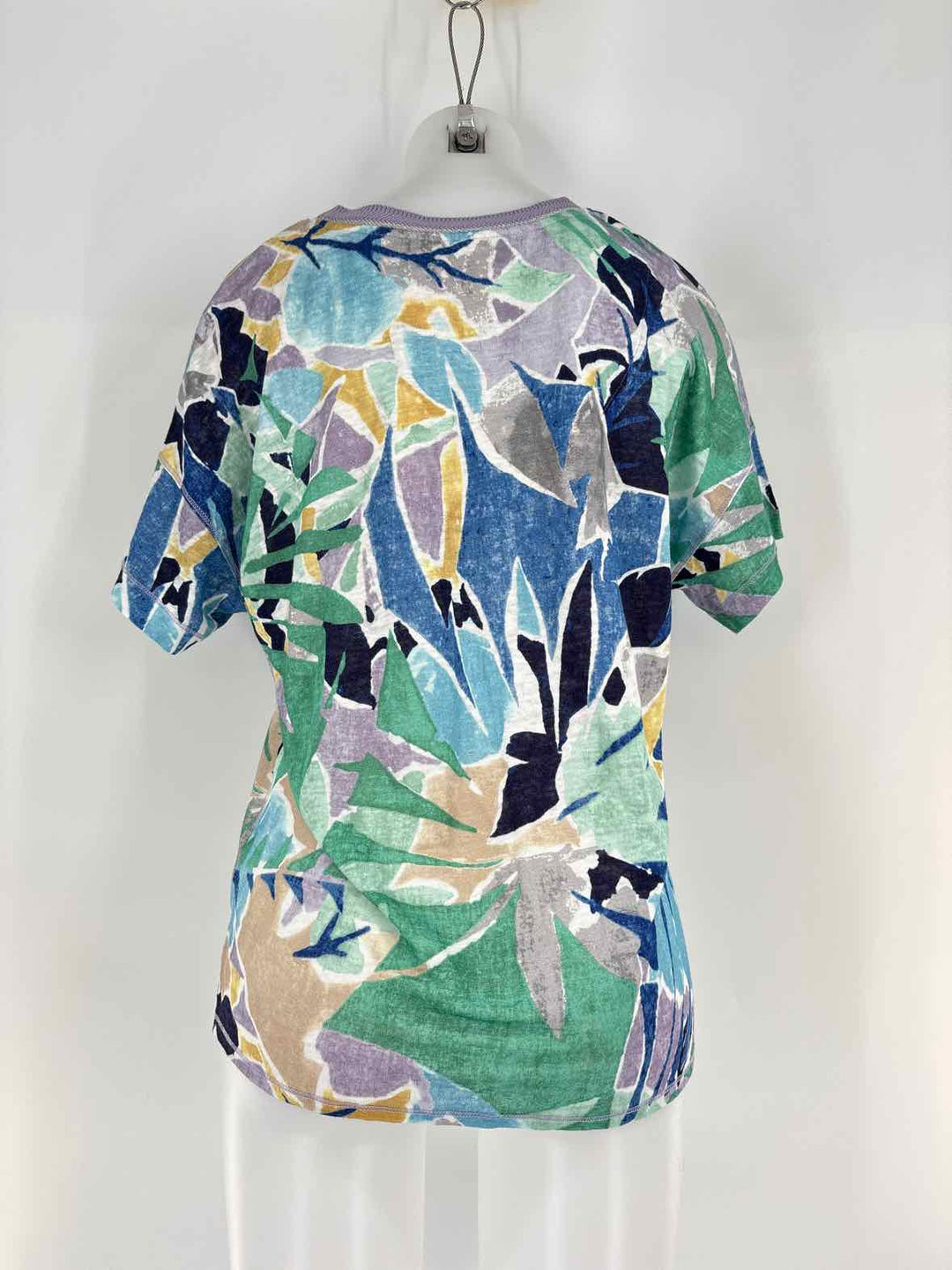 Size M Chico's Multi-Color Shirt