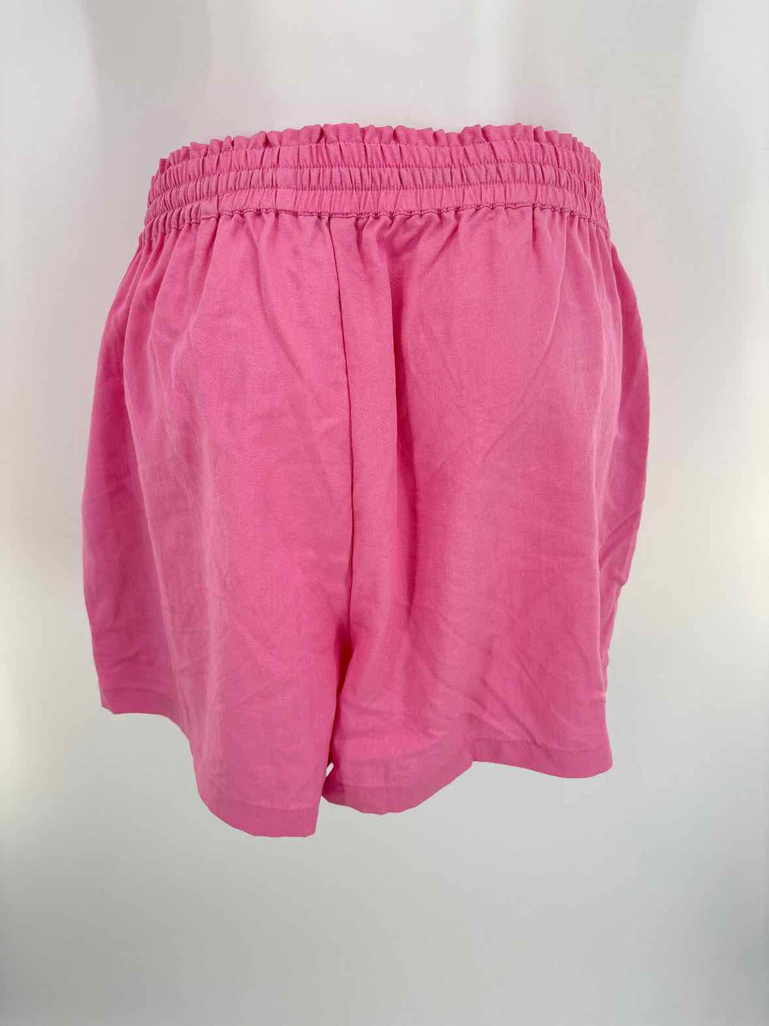 Size L Mud Pie Pink Shorts