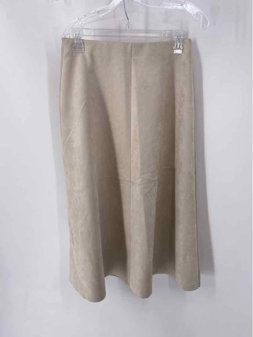 Size M Beige Skirt