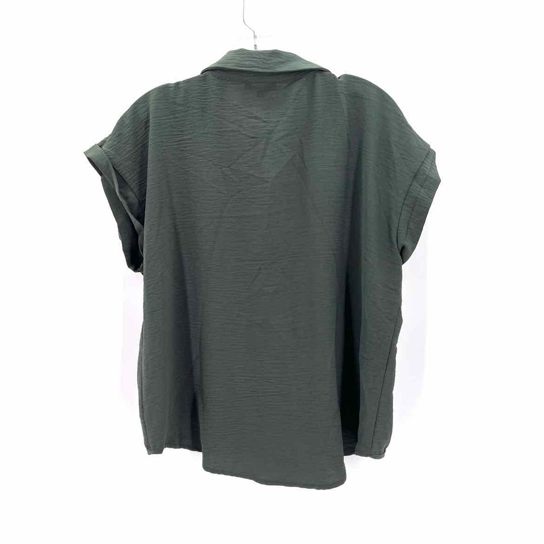 Size L PLEIONE Olive Shirt