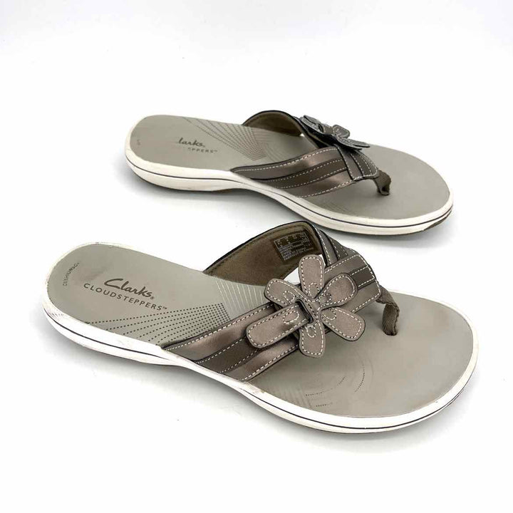 Shoe Size 8 CLARKS Silver Sandals