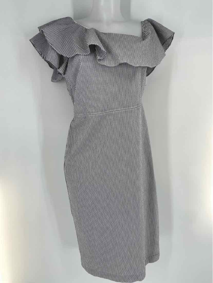 Size 8 Banana Republic Black/White Dress