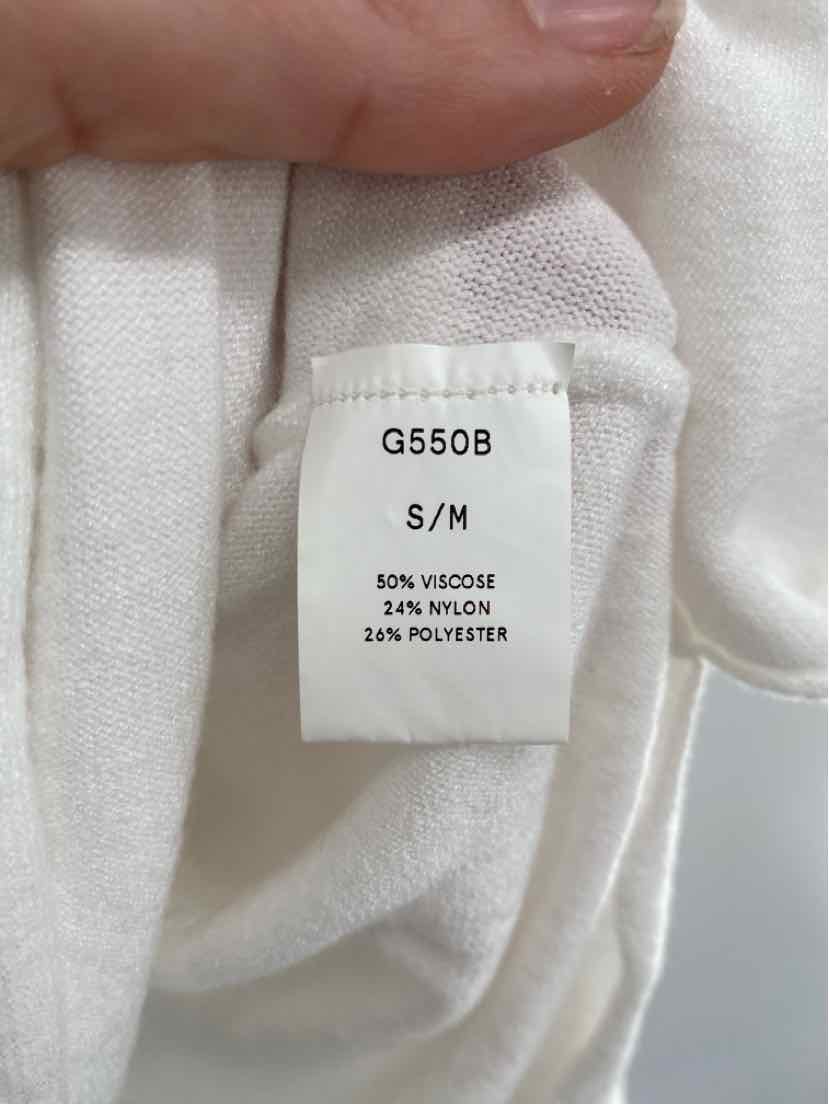 Size M KERISMA White Sweater
