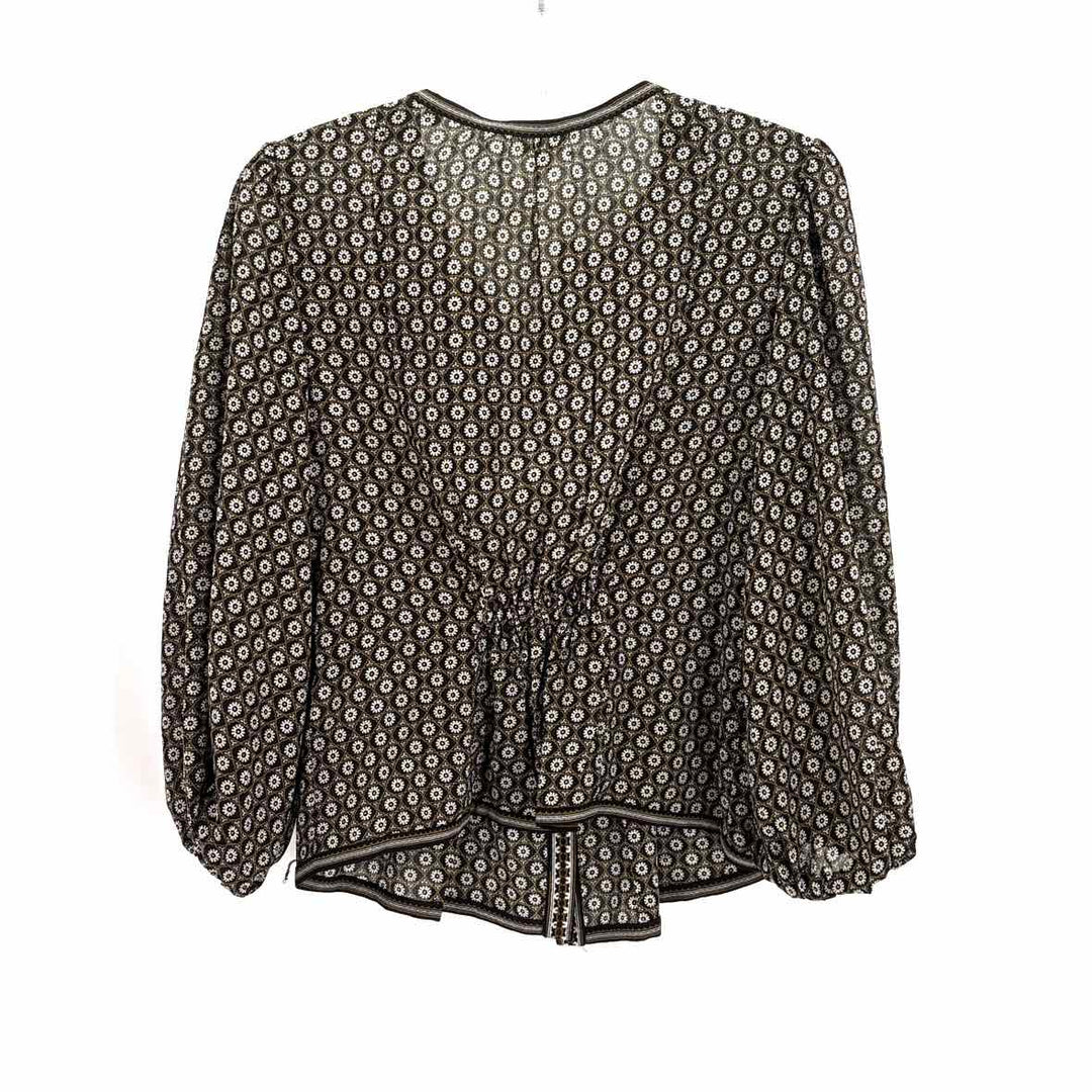 Size M MAX STUDIO Black Shirt