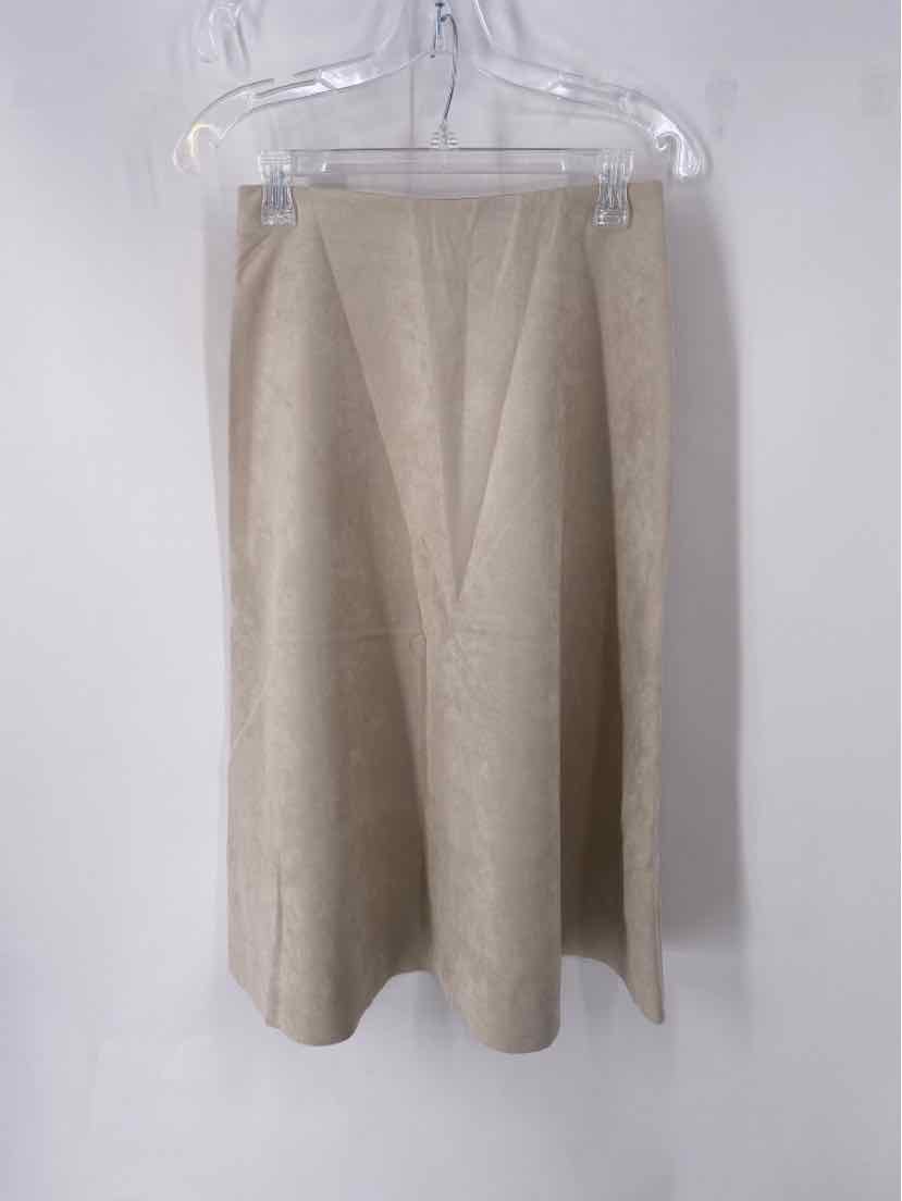 Size M Beige Skirt