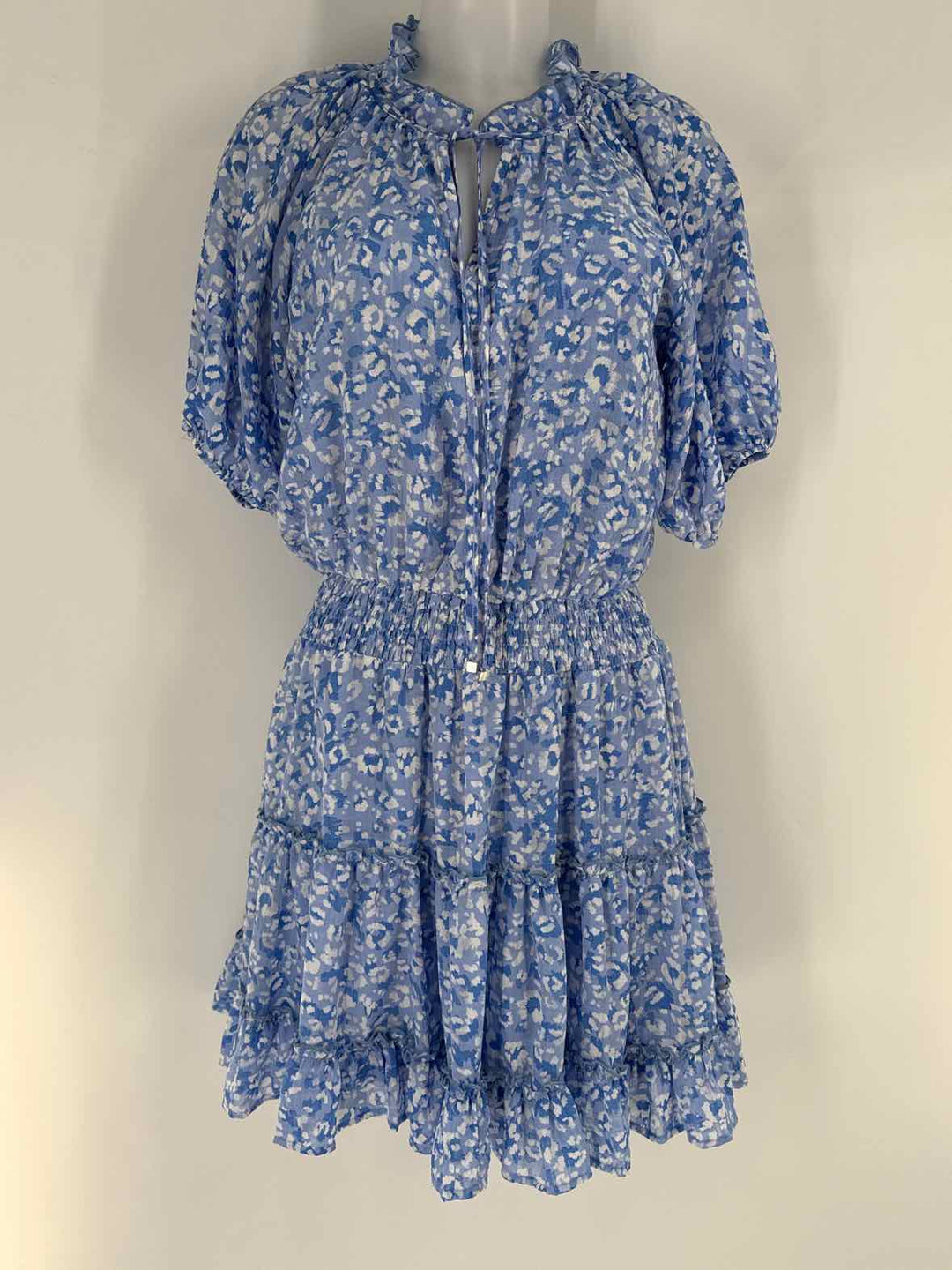 Size M ENTRO Blue Print Dress