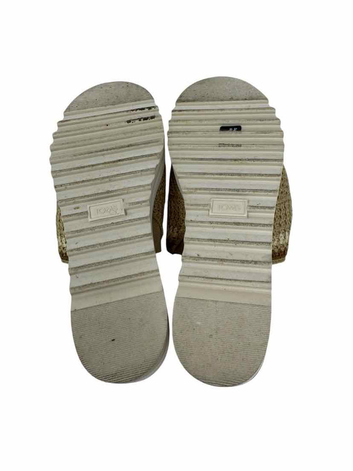 Shoe Size 8.5 Toms Tan Suede Sandals