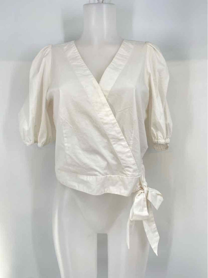 Size M Banana Republic White Shirt