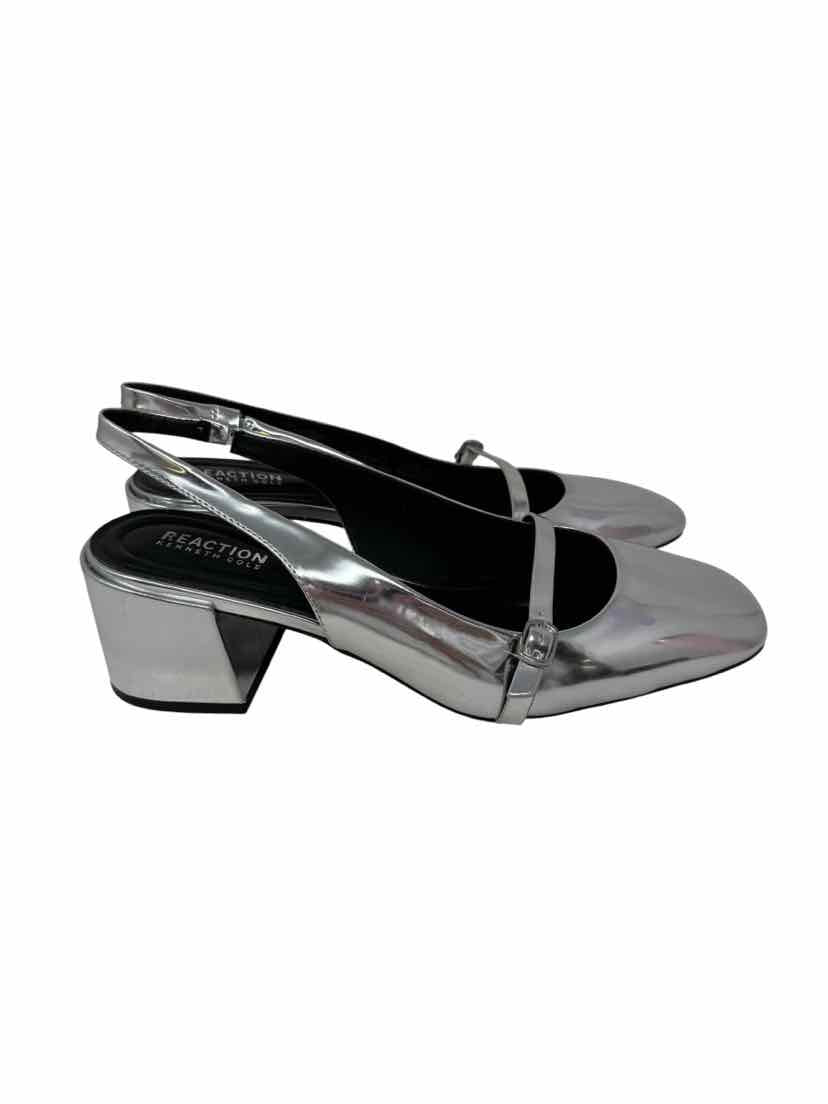 Shoe Size 11 Kenneth Cole Silver Leather Pumps