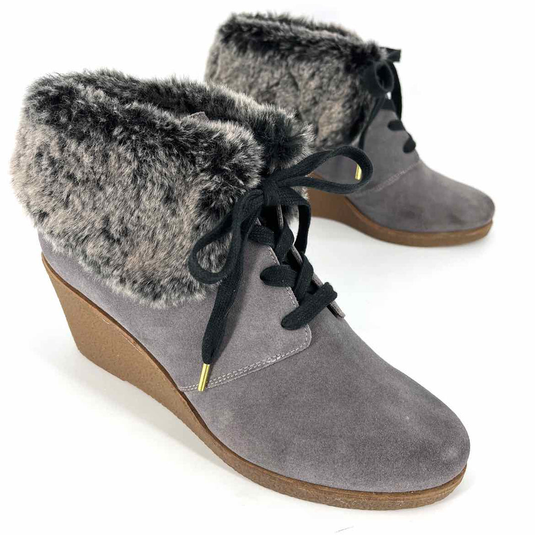 Shoe Size 9 Cole Haan Gray Suede Boots