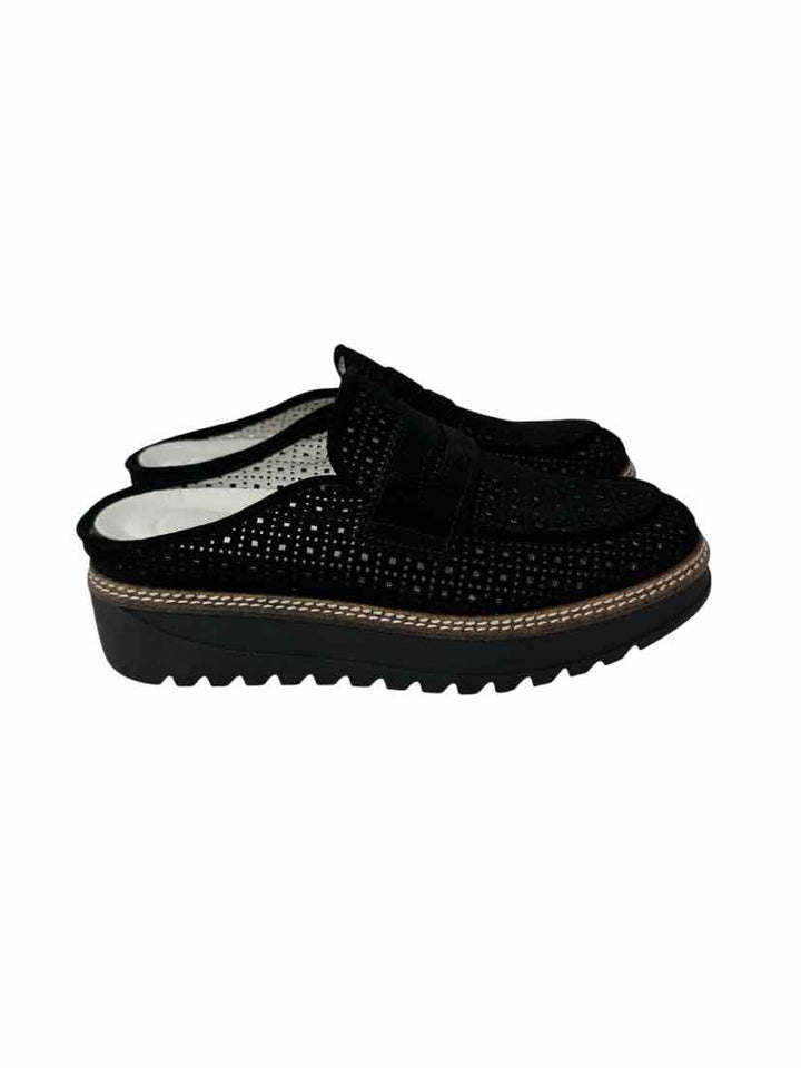 Shoe Size 7 Black Mules