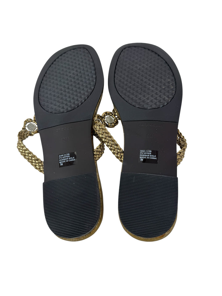 Shoe Size 9 AEROSOLES Gold Leather Sandals
