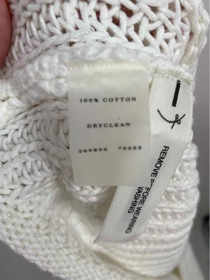 Size M Ann Taylor White Sweater