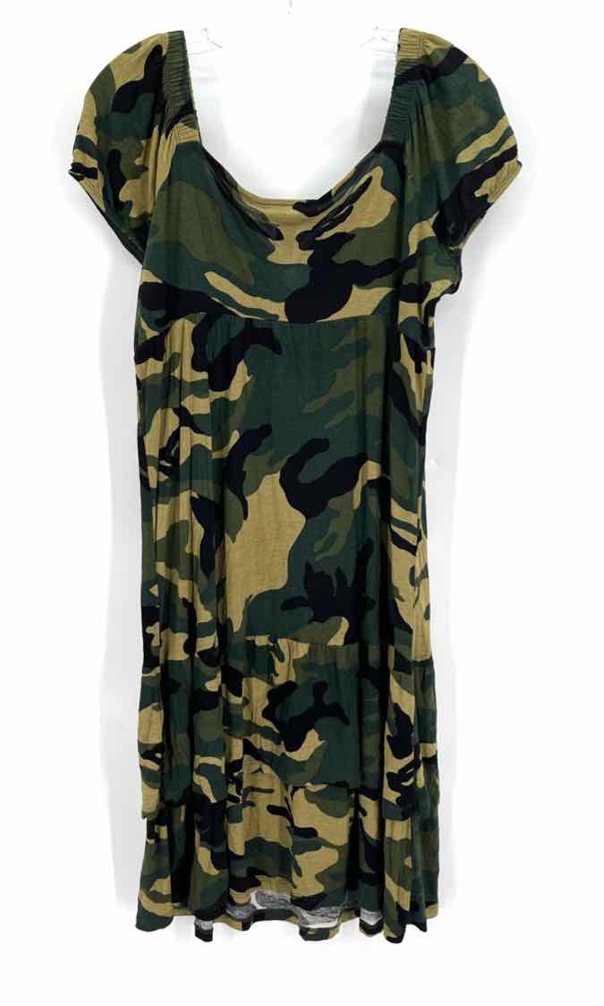Size XL INC Green Print Dress