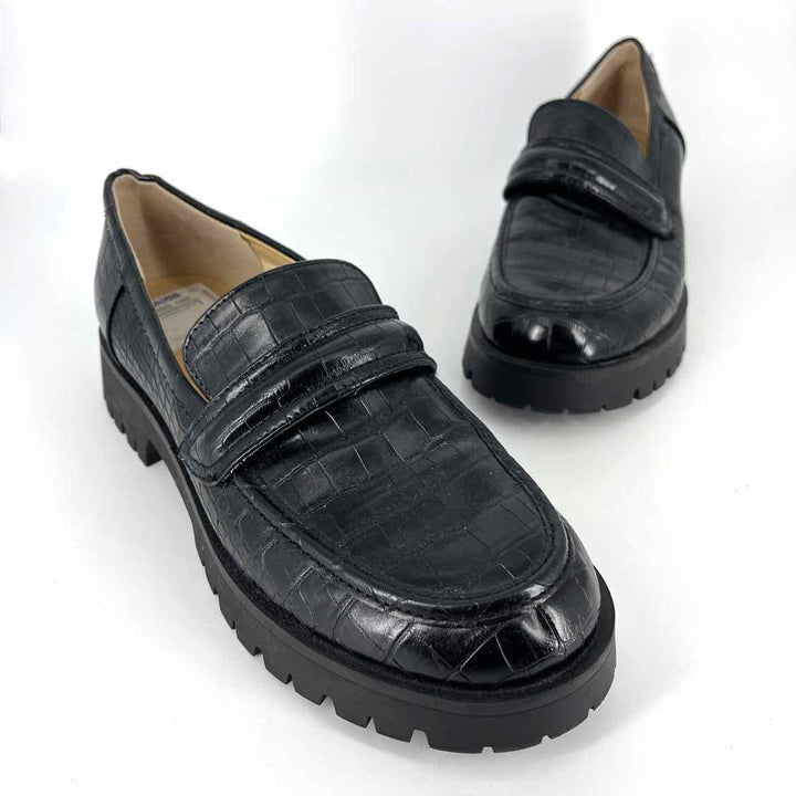 Shoe Size 9.5 Nine West Black Faux Leather Loafers