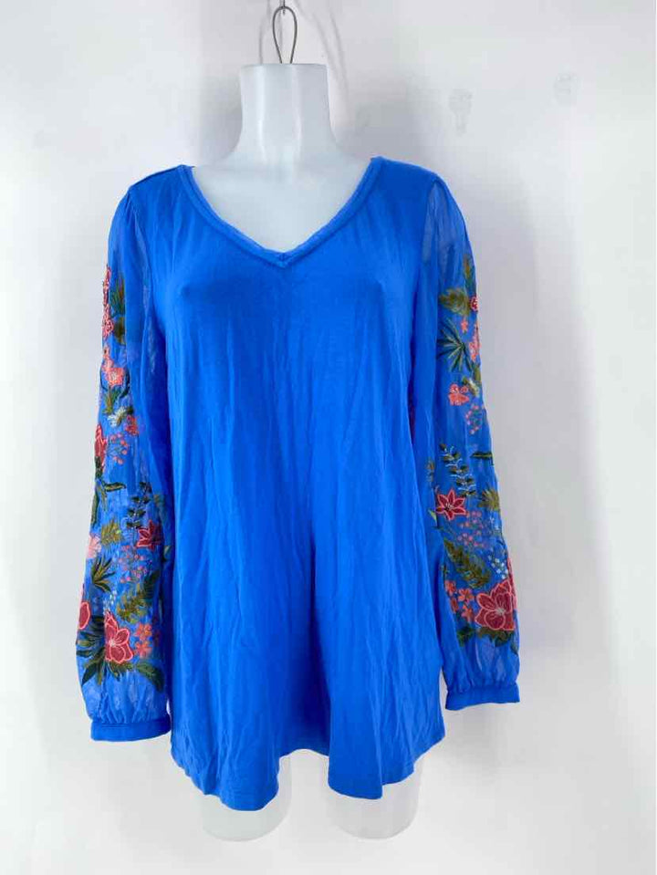 Size L SOFT SURROUNDINGS Blue Shirt