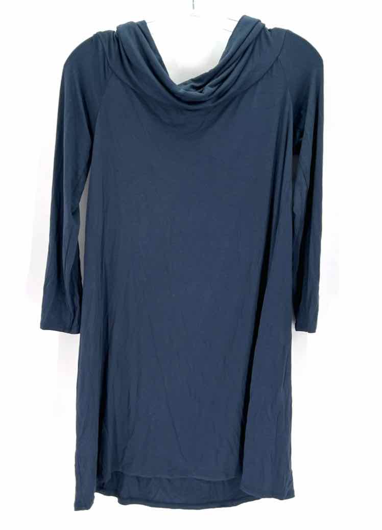 Size M BCBG Teal Dress