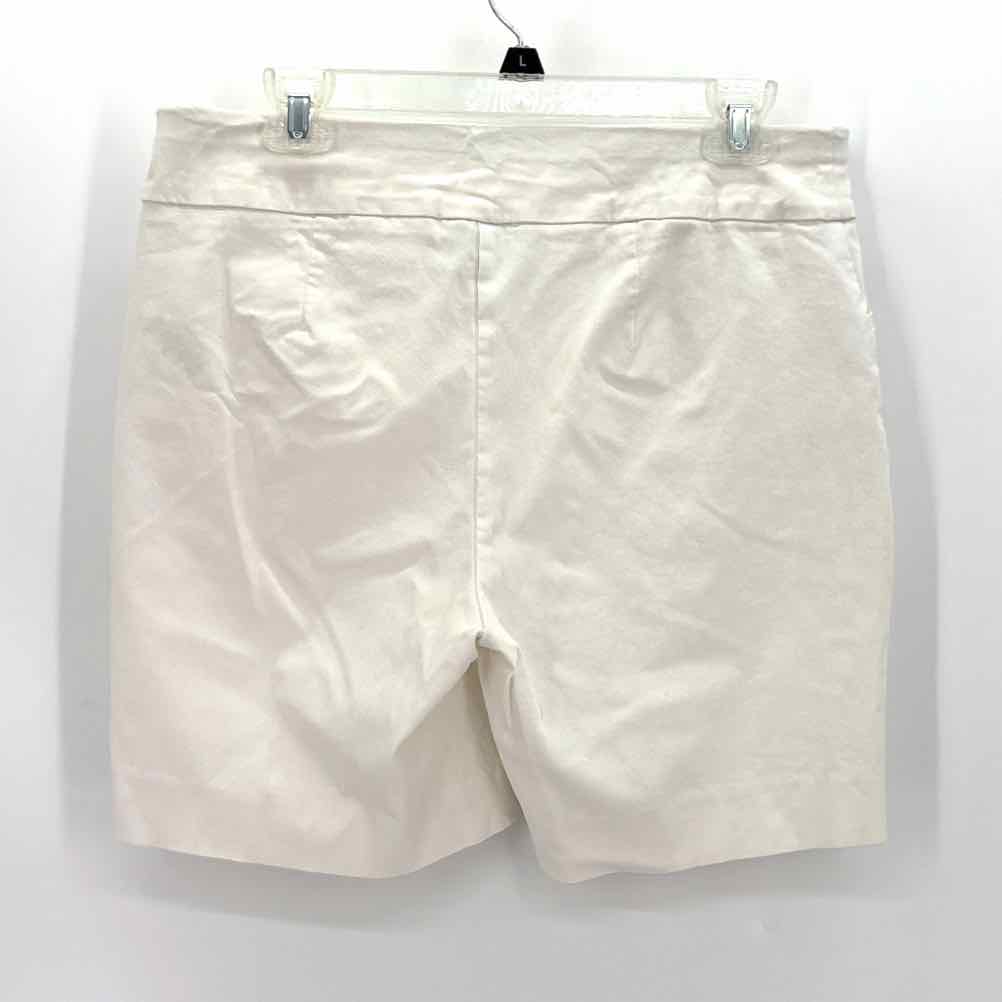 Size M Chico's White Shorts