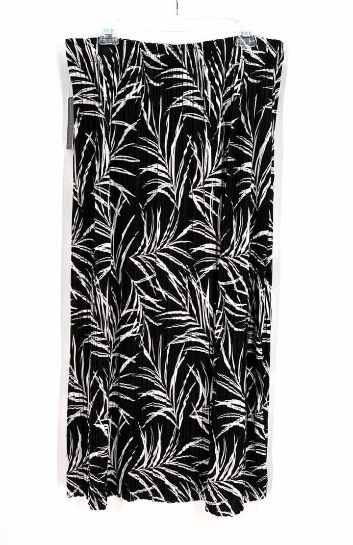 Size L SABINA Multi-Color Skirt