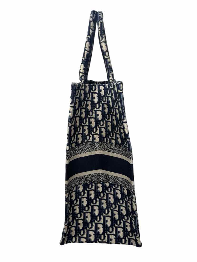 CHRISTIAN DIOR Luxury - Purse