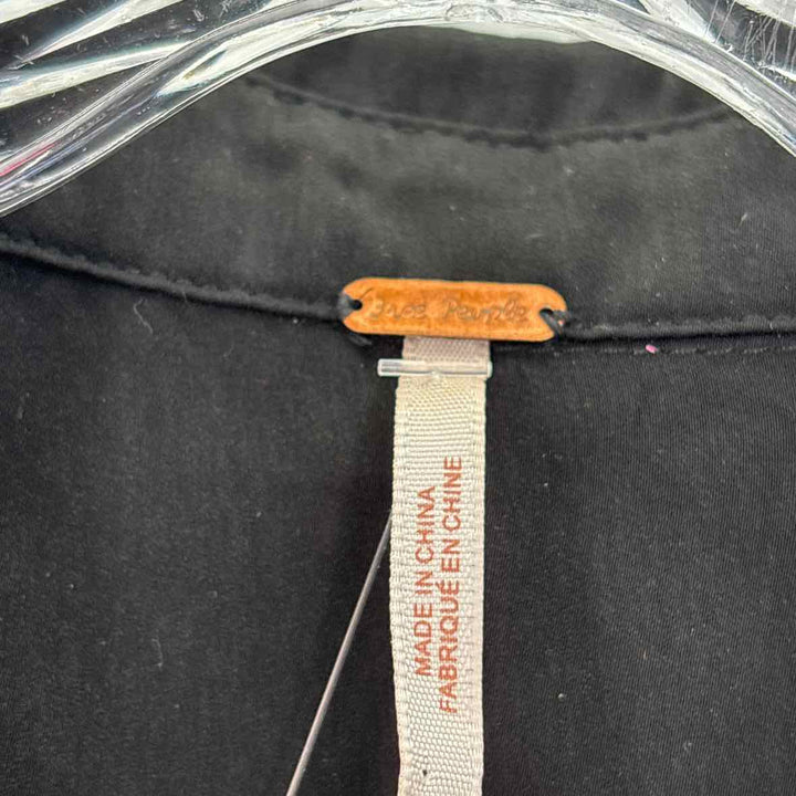 Size S FREE PEOPLE Black Shirt
