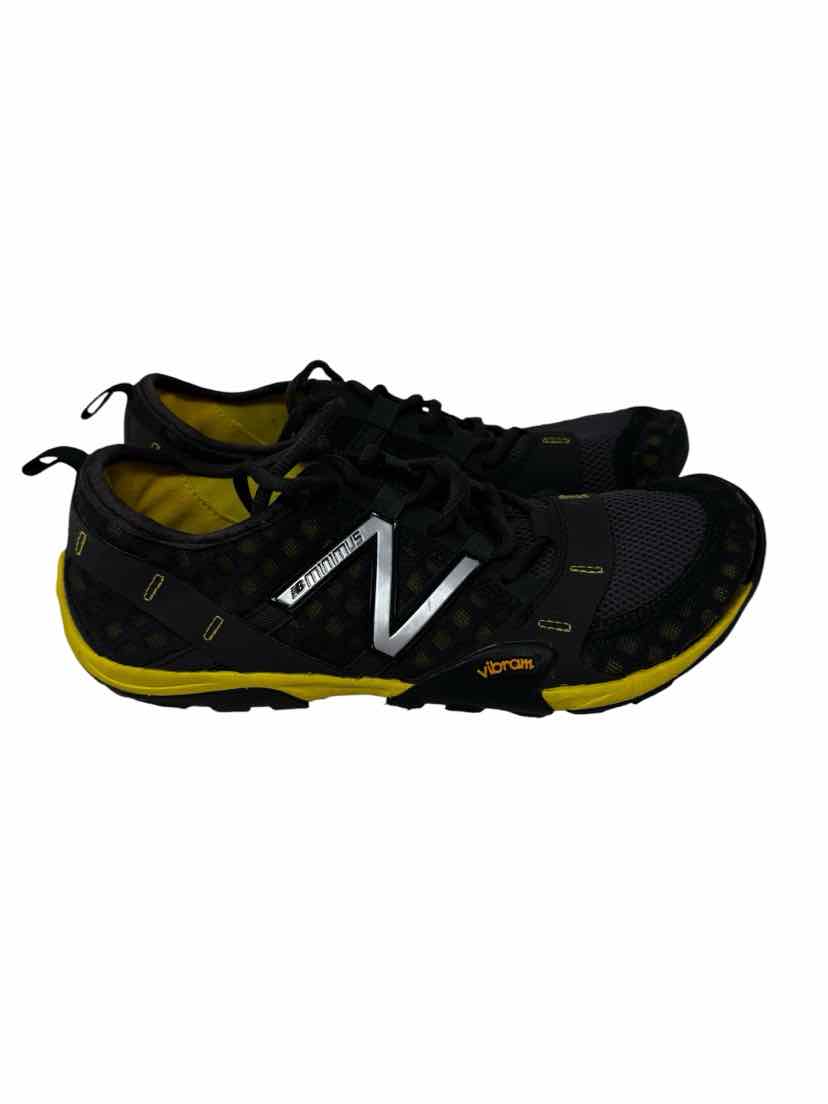 Shoe Size 8 New Balance Black Sneakers