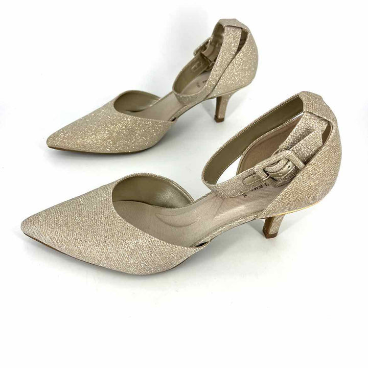 Shoe Size 9.5 Anne Klein Gold Pumps