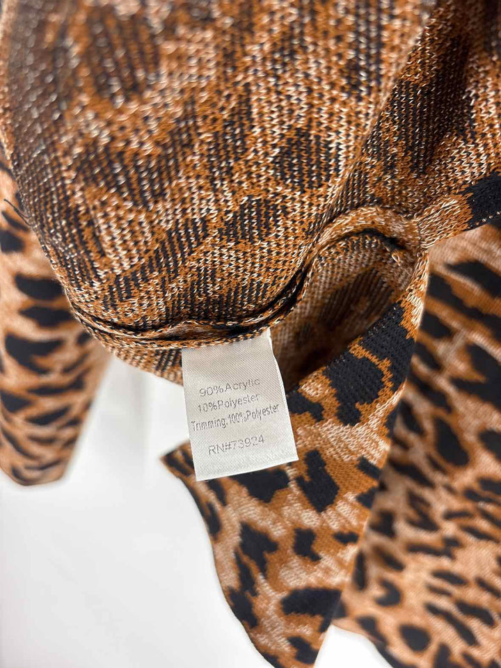 Size S MISOOK Brown Print Sweater