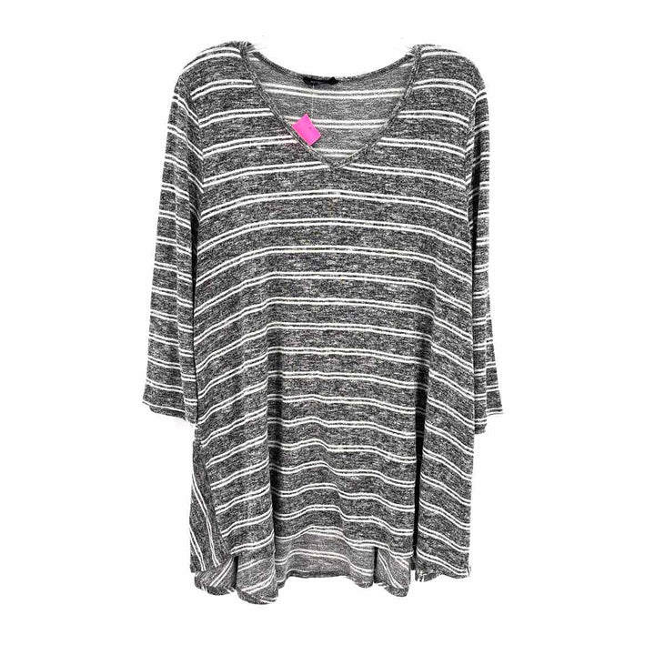 Size 3X Black Shirt