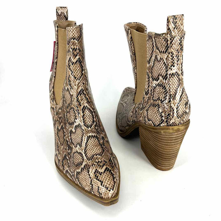 Shoe Size 10 Tan Boots