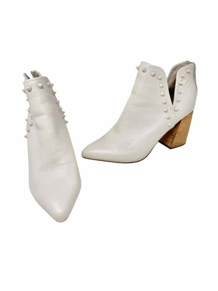 Shoe Size 8.5 Steve Madden Cream Boots