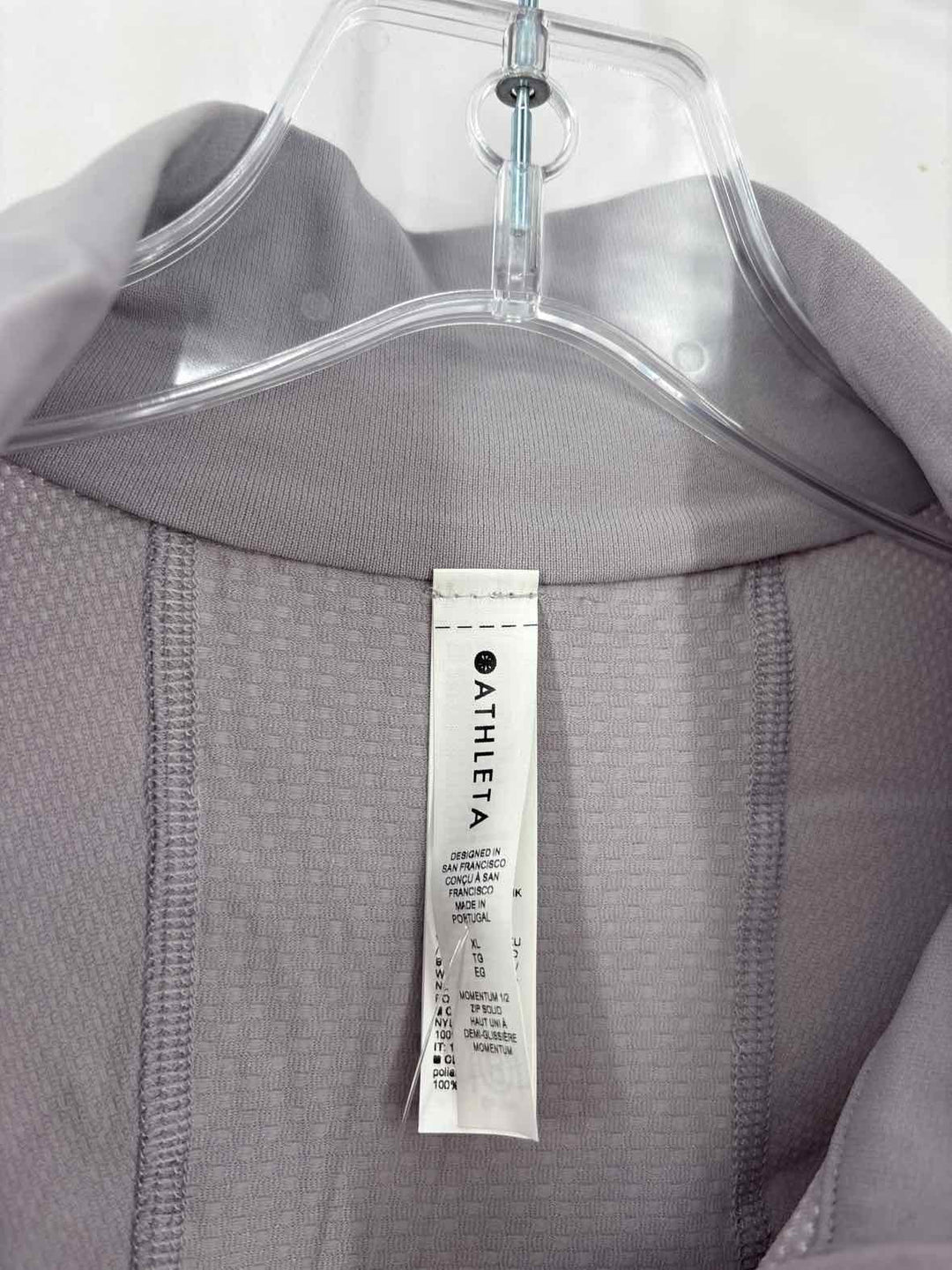 Size XL Athleta Gray Shirt