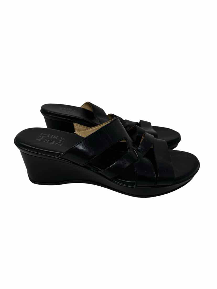 Shoe Size 8.5 Naturalizer Black Sandals