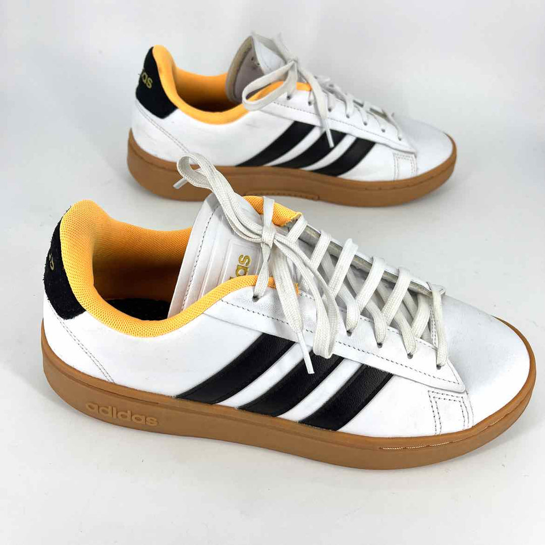 Shoe Size 9.5 Adidas White Sneakers