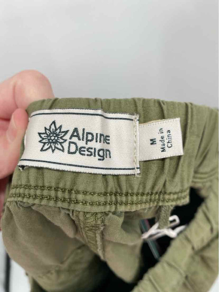 Size M Olive Shorts