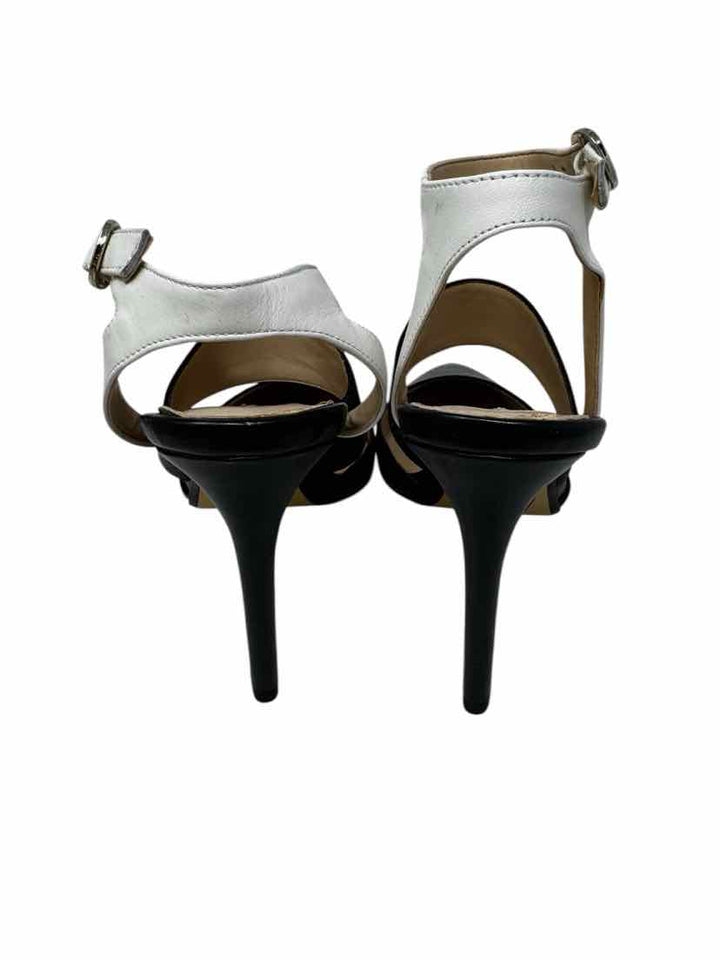 Shoe Size 7 Banana Republic Black Pumps