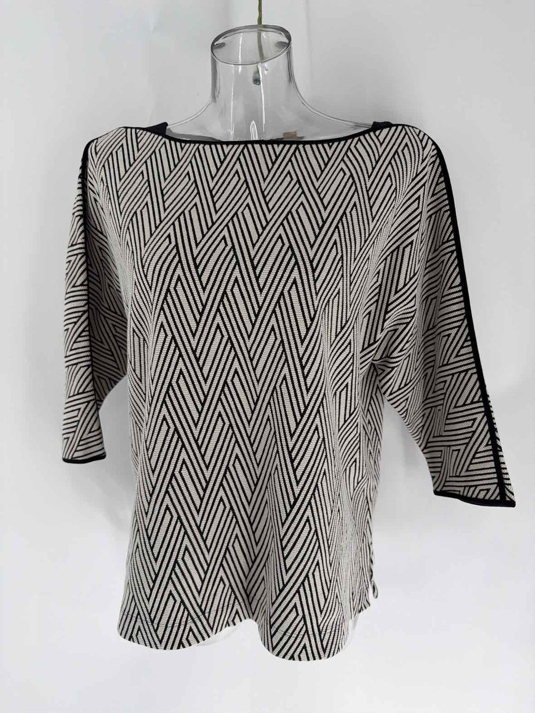 Size L Chico's Black Sweater