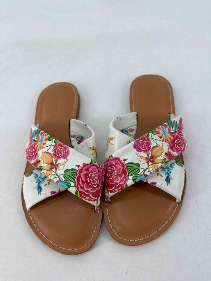 Shoe Size 8 Johnny Was White Print Sandals