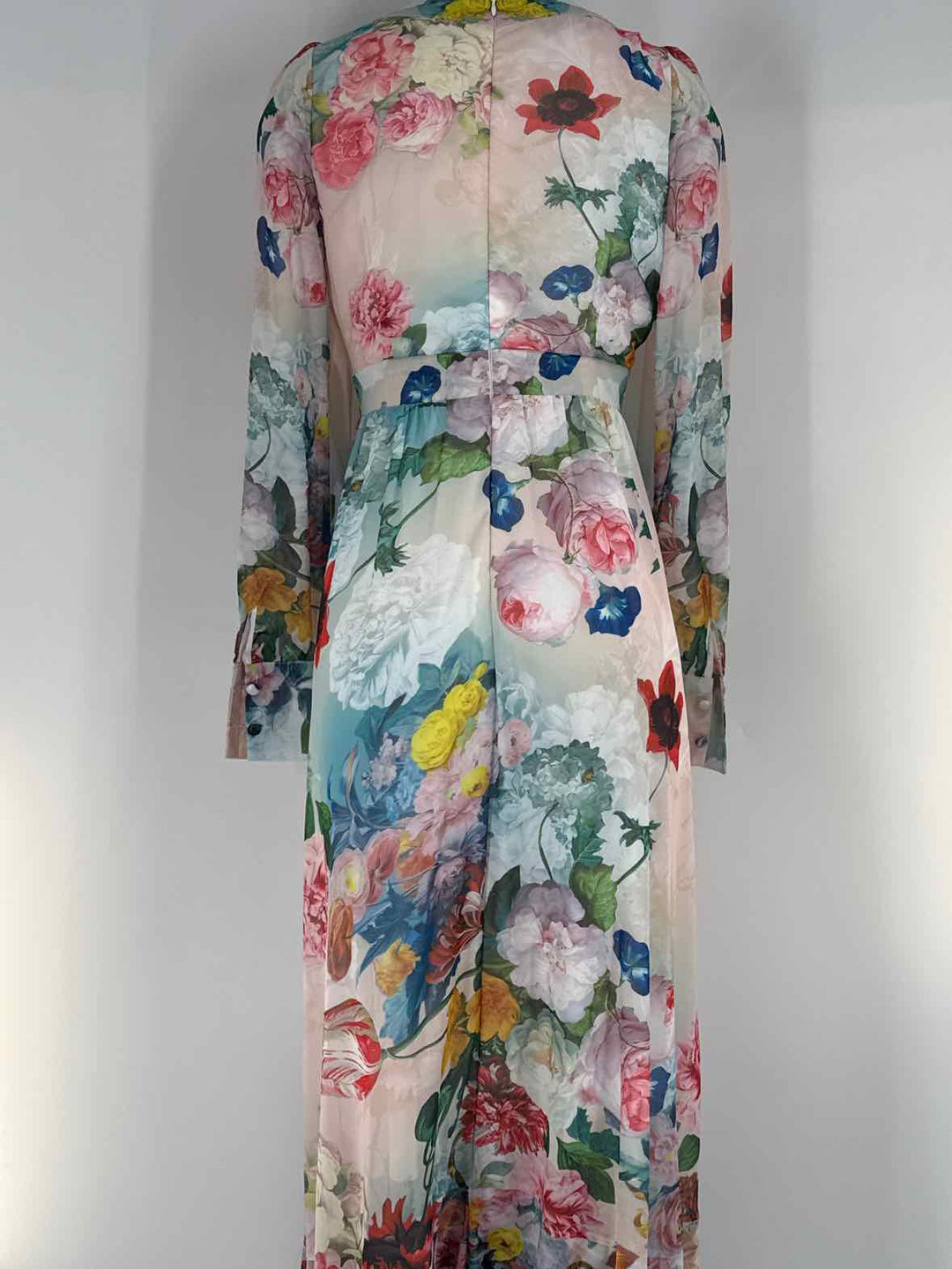 Size M Multi-Color Dress