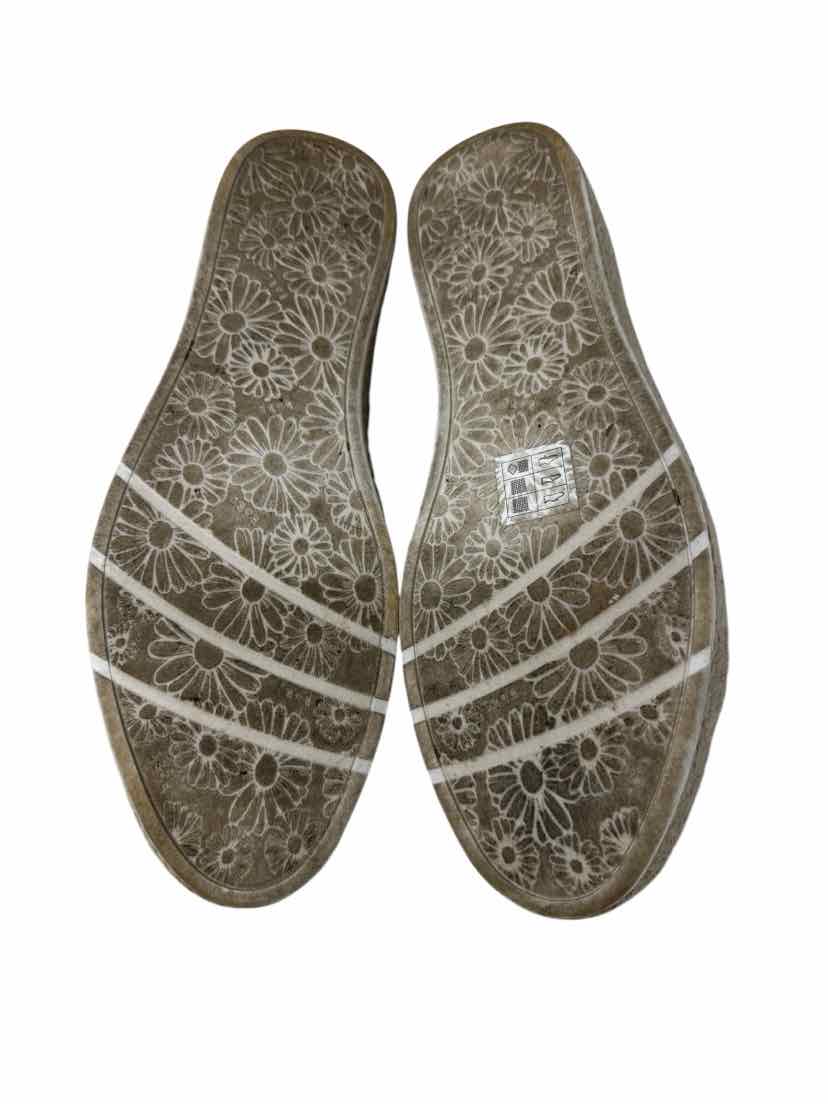 Shoe Size 11 BOBS Blue Print Sneakers