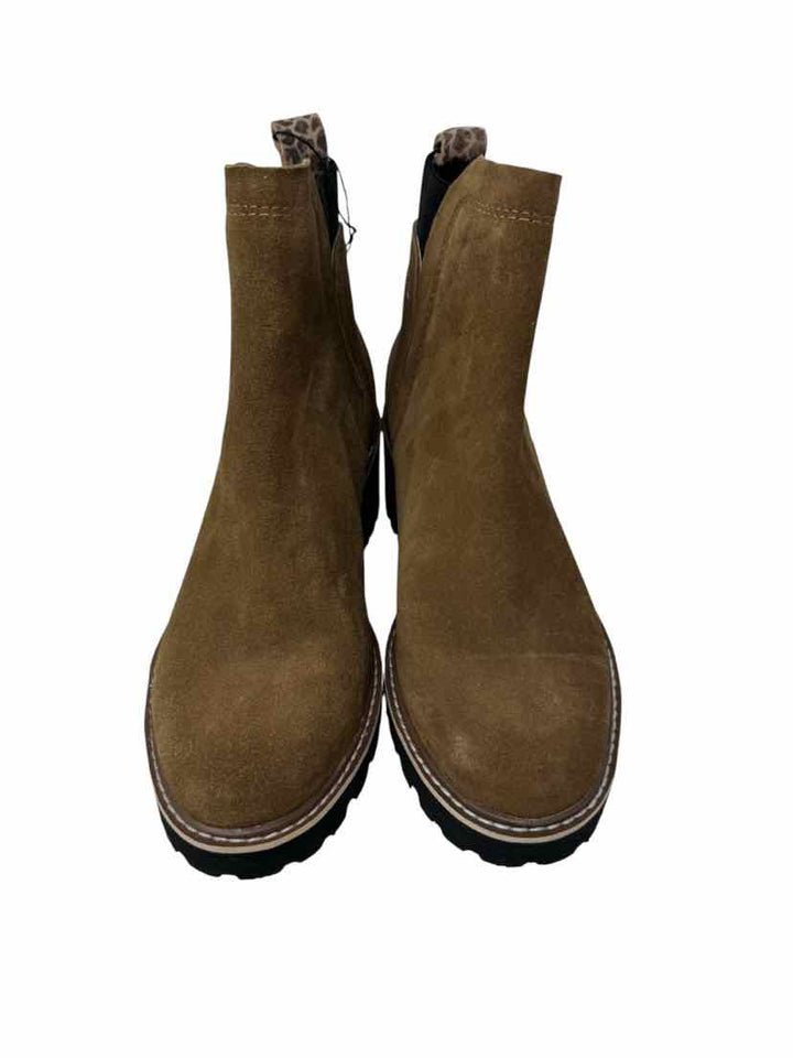 Shoe Size 7.5 Dolce Vita Brown Suede Boots