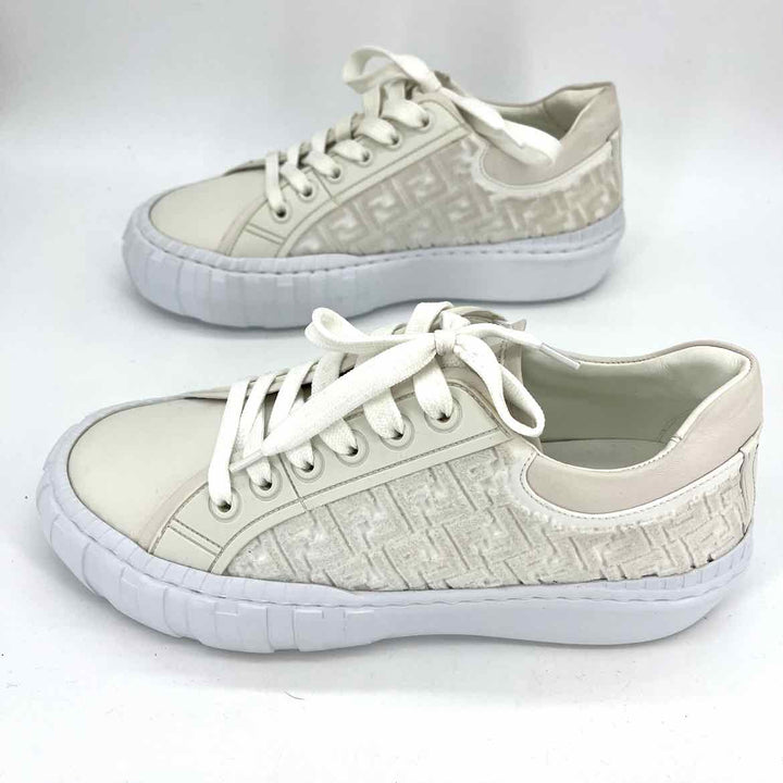 Shoe Size 9 Fendi White Rubber Luxury - Sneakers