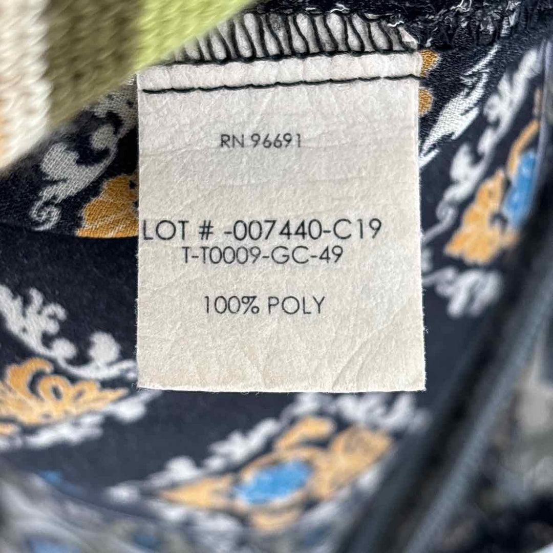 Size L Multi-Color Shirt